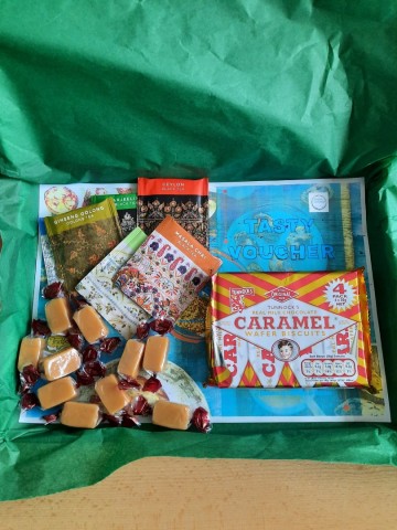 Tasty Voucher box incl caramel biscuits